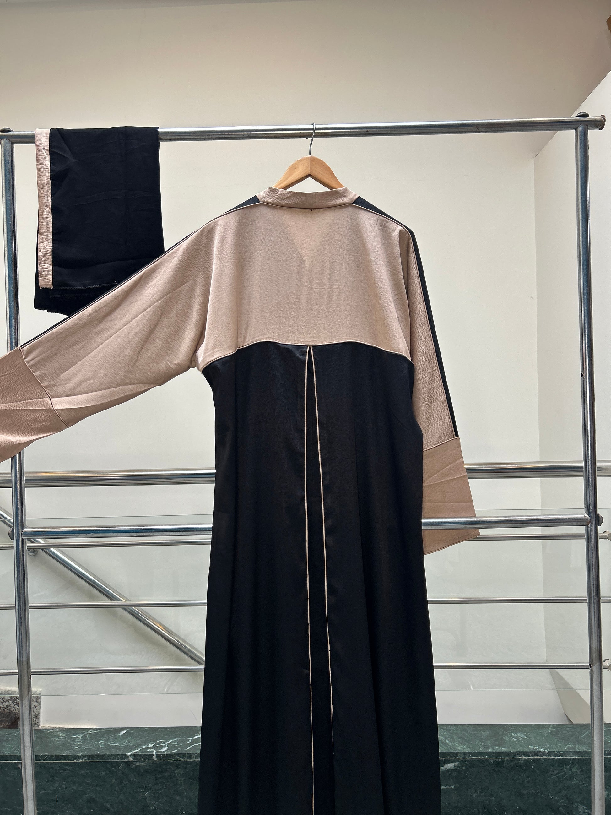 Abaya - Style 01 -